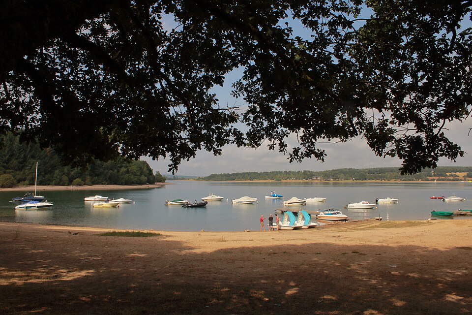 Lac de Pareloup