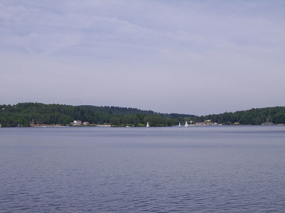 Lac de Vassivière