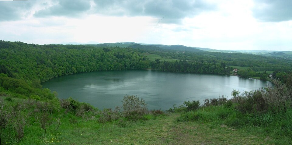 gour de Tazenat